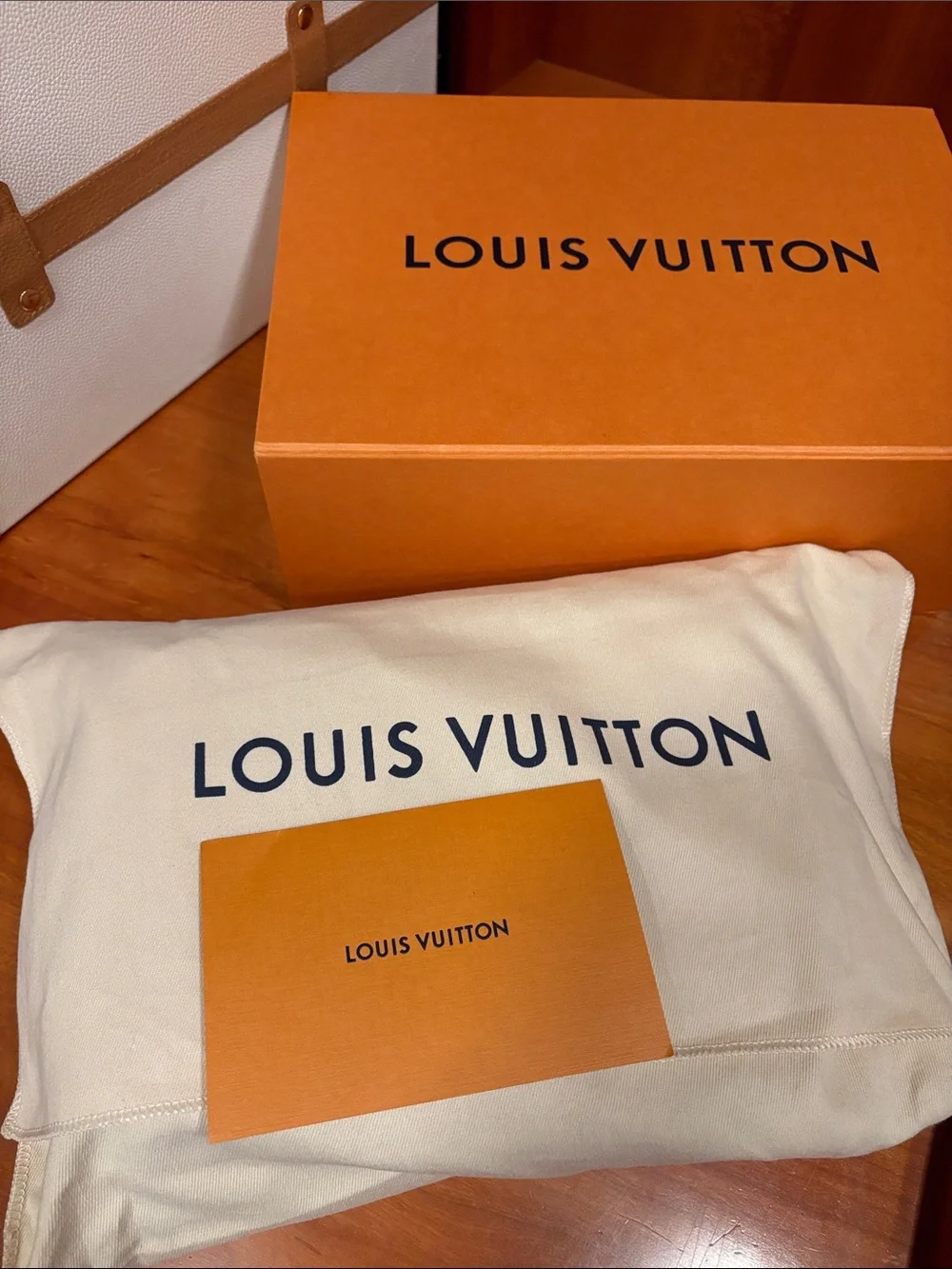 Louis Vuitton Trio messenger bag Monogram black